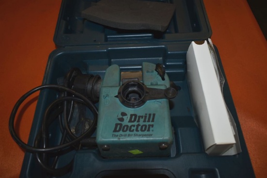 DRILL DOCTOR DRILL BIT SHARPENER WITH CASE