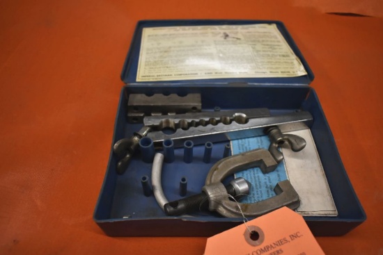 IMPERIAL EASTMAN #400-F 37 DEGREE FLARING TOOL AND