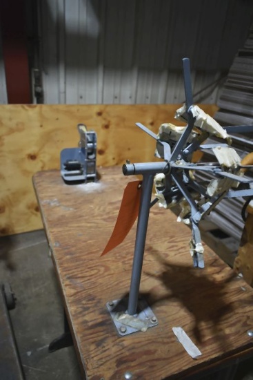 WOOD/METAL TABLE WITH OLYMPIC WIRE LENGTH METER,
