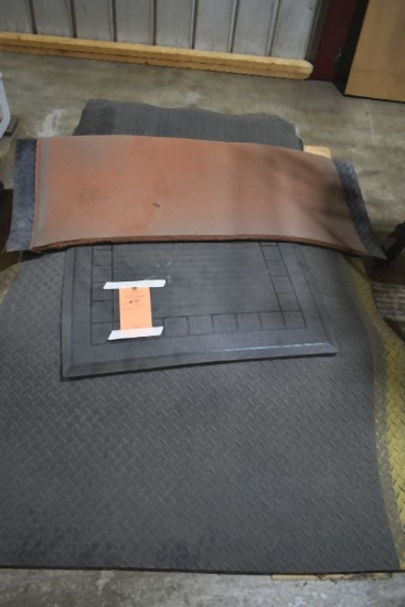 SKID WITH ASSORTED FATIGUE MATS