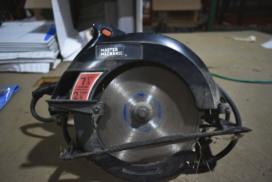 MASTER MECHANIC 7 1/4" CORDED CIRCULAR SAW, 2 1/4 H.P.