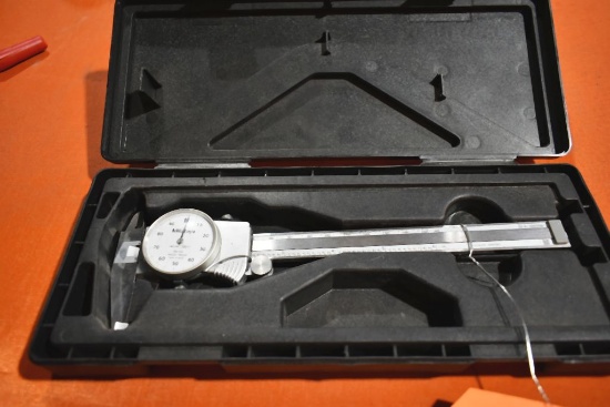 MITUTOYO 6" CALIPER, MODEL 505-742 WITH CASE