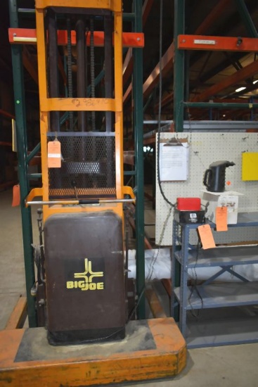 BIG JOE LIFT, S/N: 88773, ELECTRO-HYDRAULIC TYPE,