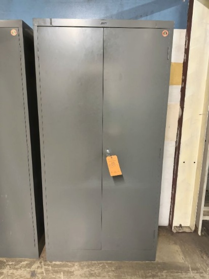 ANDERSON/HICKEY GRAY METAL STORAGE CABINET WITH FIVE