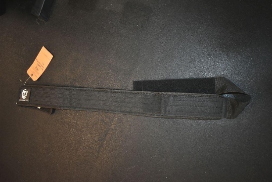 Gym Reapers weightlifting belts size extra large
