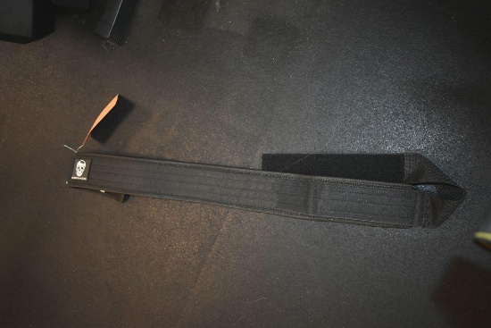 Gym Reapers weightlifting belt size extra large
