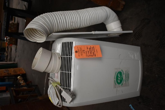 DELONGHI PAC NIDDE ROOM AIR CONDITIONER, 115V-60HZ, 2930W, INCLUDES EXHAUST HOSE & WALL BRACKET