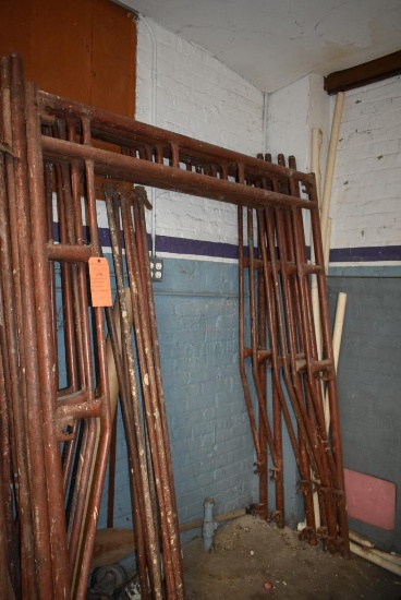 (6) SECTION OF SCAFFOLDING WITH SUPPORTS, NO PLANKING