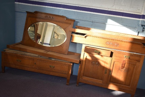 VINTAGE DISASSEMBLED MIRRORED HUTCH, GOLDEN OAK