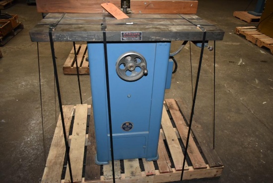 WALKER TURNER TABLE SHAPER, MODEL 6110, S/N: 000462 WITH LARGE ASSORTMENT OF BITS