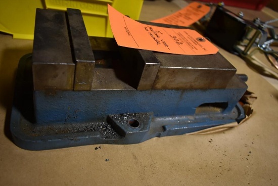 5" MACHINE VISE, NO HANDLE