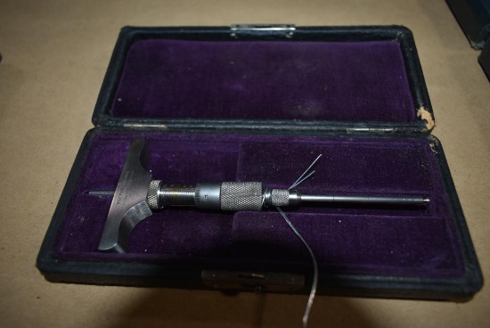 BROWN AND SHARPE DEPTH GAUGE WITH CASE