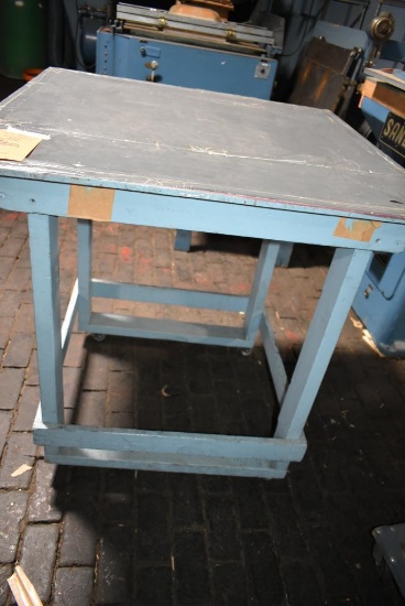 3' x 3' WOODEN WORKBENCH ON CASTERS