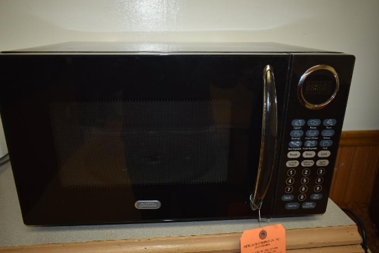 SUNBEAM MICROWAVE OVEN, MODEL SGB8901, BLACK