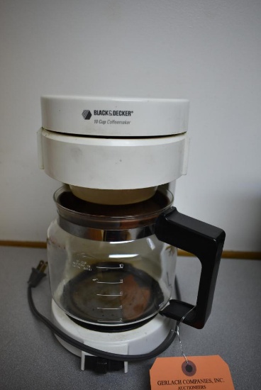BLACK & DECKER 10 CUP COFFEE MAKER