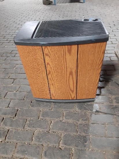 ESSICKAIR HUMIDIFIER, WHEELED/WOODGRAIN