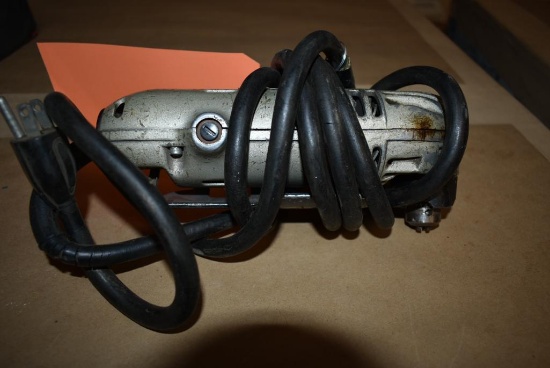 BLACK & DECKER 1/4" HEAVY DUTY SHORTY DRILL WITH CHUCK KEY