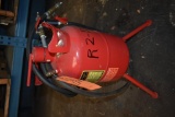CENTRAL PNEUMATIC 20 LB. ABRASIVE BLASTER