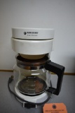 BLACK & DECKER 10 CUP COFFEE MAKER