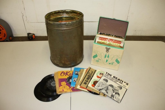 BOX AND TIN WITH LARGE ASSORTMENT OF 45 RECORDS