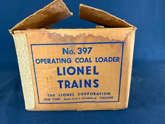 LIONEL NO. 397 OPERATING COAL LOADER, NOTE; CONTROLLER IS MISSING