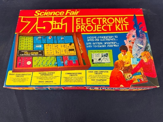VINTAGE SCIENCE FAIR 75 IN 1 ELECTRONIC PROJECT KIT, NO. 28-247