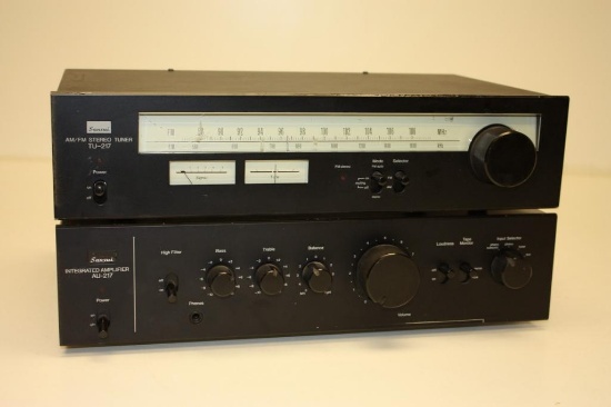 Vintage Sansui AU-17 & TU-217 Amplifier and Matching Tuner