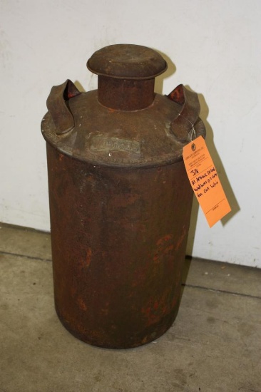 (1) Antique 10gal Milwaukee Wadhams Oil Company Gas Can W/ Lid