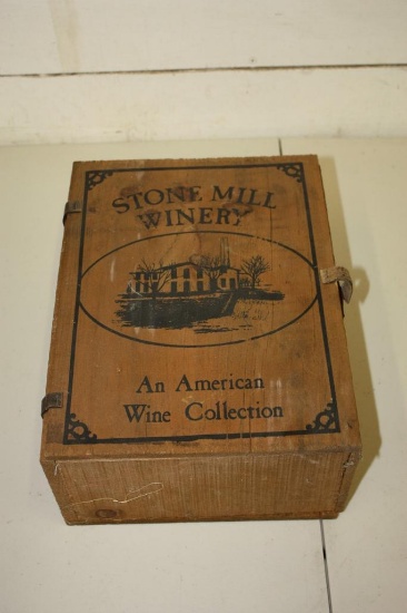 Wooden Cedarburg Stone Mill Winery Case W/ Empty Bottle of Newberry Natural Cherry Wine