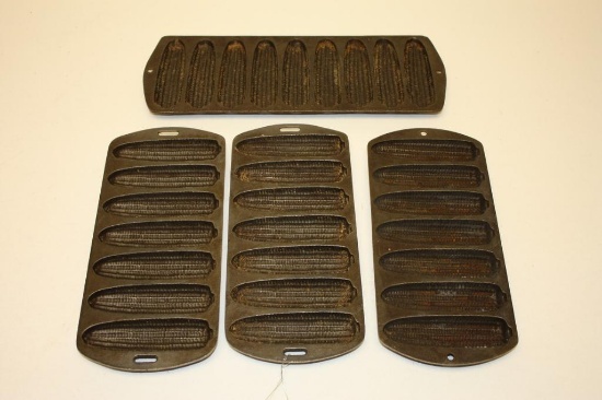 LOT OF FOUR CAST IRON CORN COB CORNBREAD MOLDS PAN