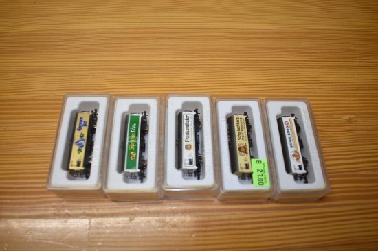 (5) Marklin Mini-club train cars:
