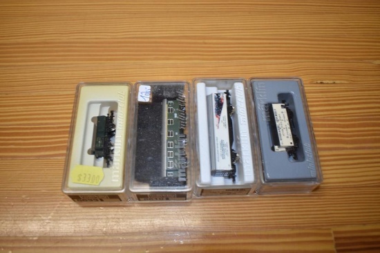 (4) Marklin Mini- club train cars: