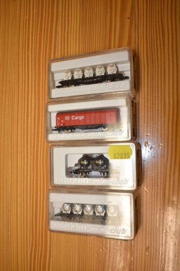 (4) Marklin Mini- club train cars: