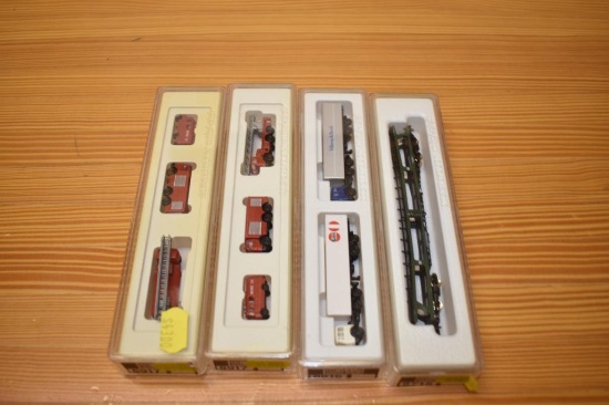 (4) Marklin Mini-club train cars: