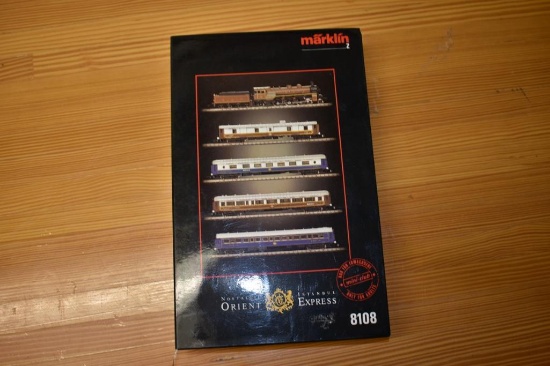 Marklin Mini-club Z-scale model train set, new inbox with brochure Orient Express