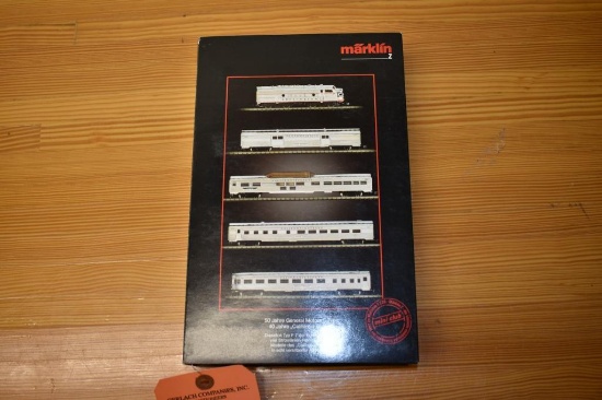 Marklin Mini-club Z-scale model train set new in a box with brochure. California Zephyr