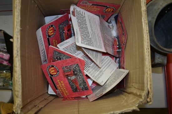 Box with miscellaneous McDonald's racing team, collector's edition diecast cars