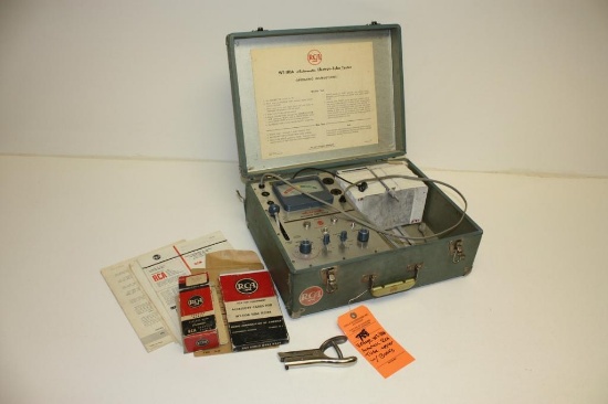 Vintage RCA WT-110A Automatic Tube Tester with Books