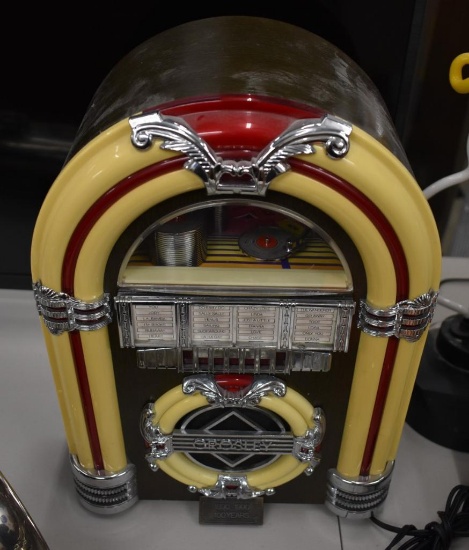 Crosley Tabletop Jukebox, CR-11