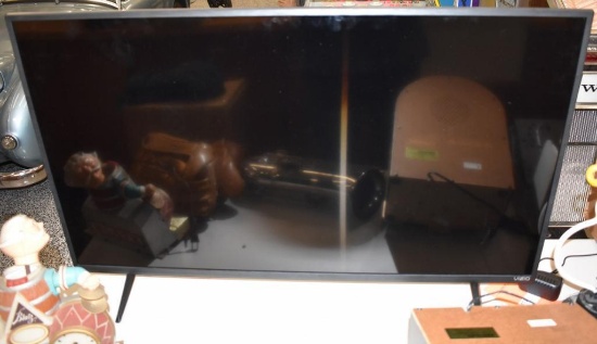 Vizio D40f - J09 Flat Screen 40 inch Smart TV Television