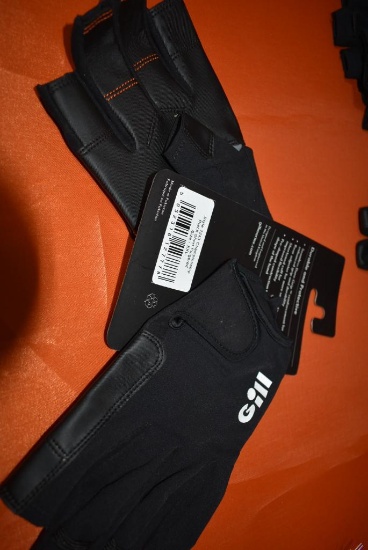 (4) PAIR OF GILL CHAMPIONSHIP GLOVES, SHORT FINGER, SIZE XXL
