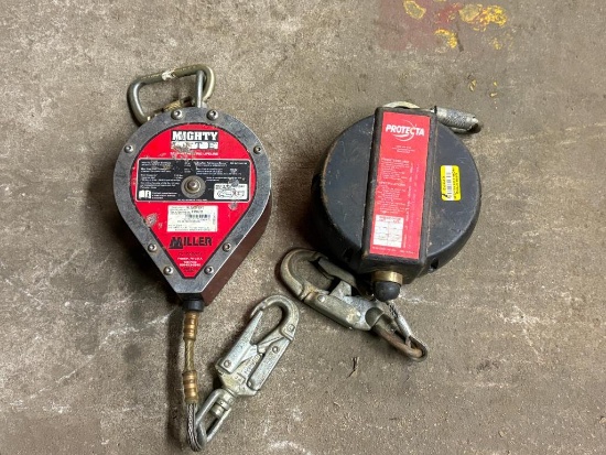 MILLER MIGHTY LITE SELF RETRACTING LIFE LINE, RL530/30', AND
