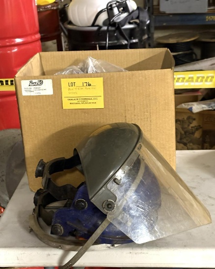 BOX WITH ESM PURE FLO VISORS
