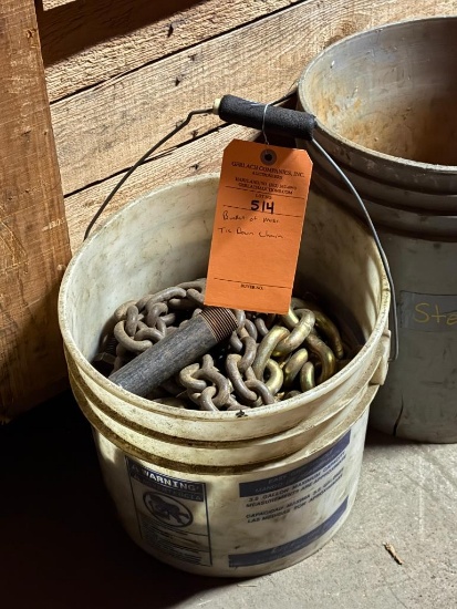 BUCKET OF MISC TIE DOWN CHAINS