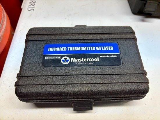 MASTER COOL INFRARED THERMOMETER WITH LASER