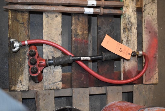 3 PISTON CLOSE QUARTERS AIR HAMMER