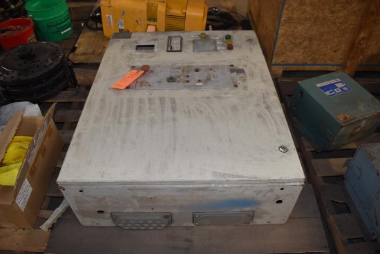 FLYGT CONTROL PANEL TYPE ABC 100, NO, 218-001, U-MAX 600V, U-CONTROL SUPPLY 110V,