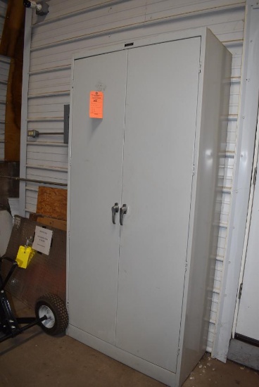 TENNSCO 2-DOOR STORAGE CABINET WITH CONTENTS: