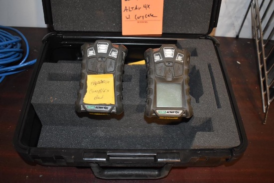 (2) MSA AIR DETECTORS MODEL ALTAIR 4X WITH CARRYING CASE