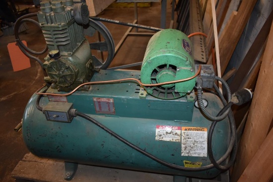DOERR PORTABLE AIR COMPRESSOR, THREE PHASE